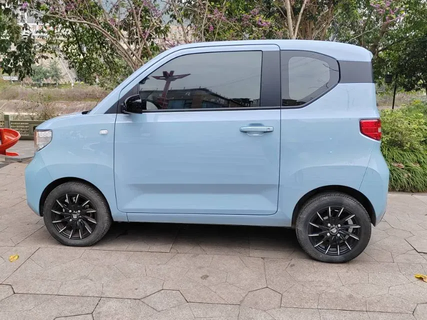2021 WuLing HongGuang MINI EV BEV 13.8KWH,autocango,china used car exporter,china ev exporter,chinese used car exporter,chinese used ev exporter
