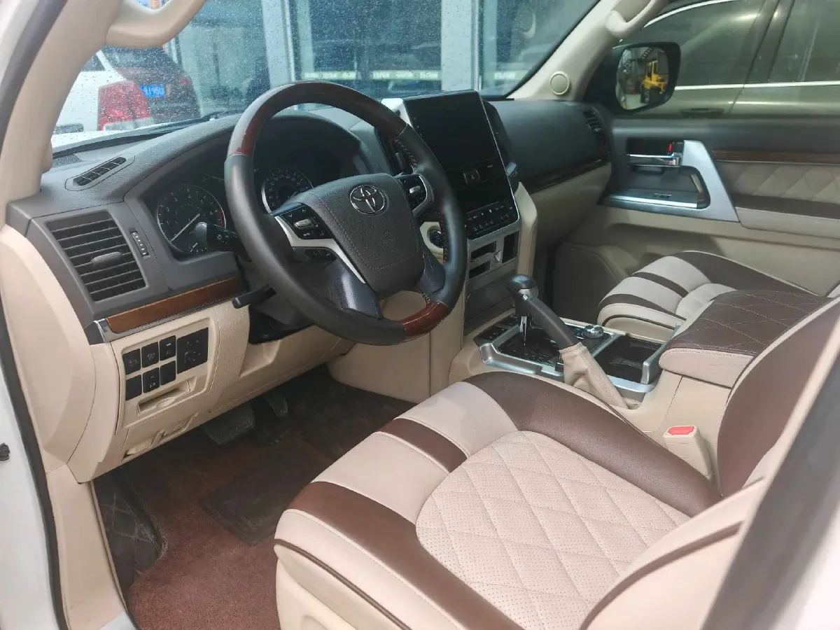 2019 Chevrolet Trax 1.0T 125HP L3 6AT,autocango,china used car exporter,china ev exporter,chinese used car exporter,chinese used ev exporter