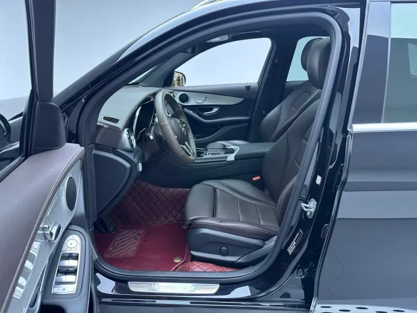 2020 Mercedes-Benz GLC Class 2.0T 197HP L4 9AT,autocango,china used car exporter,china ev exporter,chinese used car exporter,chinese used ev exporter