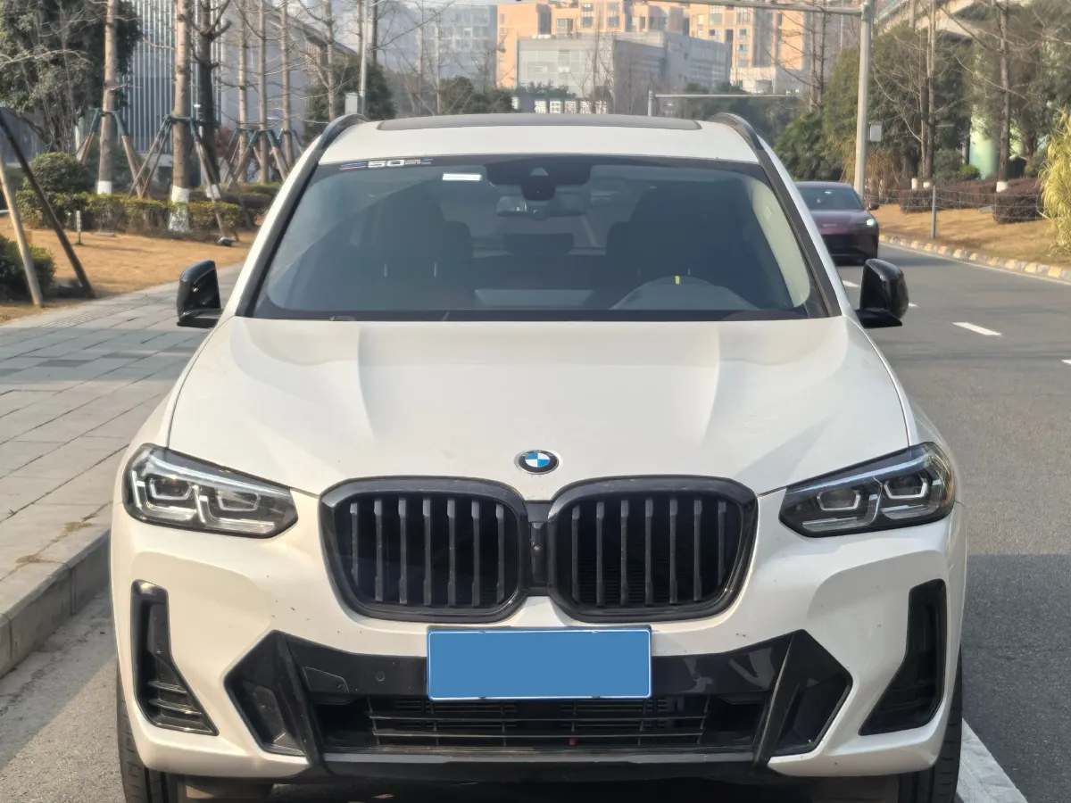 2022 BMW X3 2.0T 252HP L4 8AT,autocango,china used car exporter,china ev exporter,chinese used car exporter,chinese used ev exporter