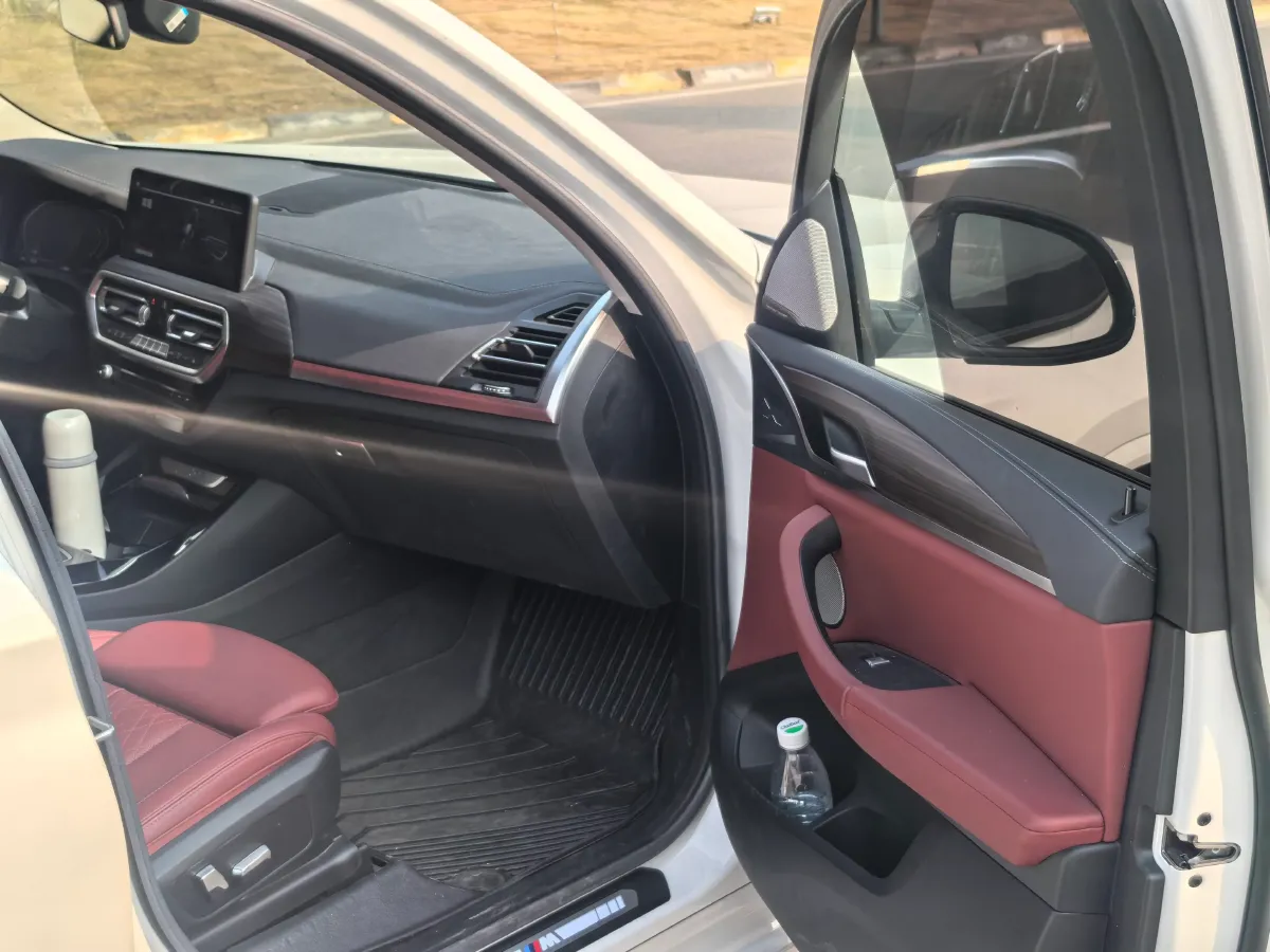 2022 BMW X3 2.0T 252HP L4 8AT,autocango,china used car exporter,china ev exporter,chinese used car exporter,chinese used ev exporter