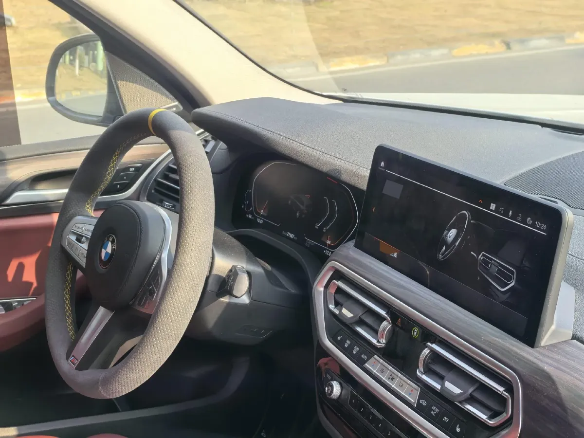 2022 BMW X3 2.0T 252HP L4 8AT,autocango,china used car exporter,china ev exporter,chinese used car exporter,chinese used ev exporter