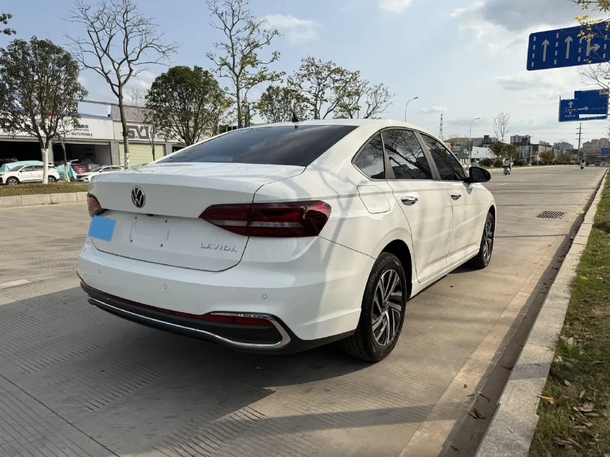 2024 Volkswagen Lavida 1.5L 110HP L4 6AT,autocango,china used car exporter,china ev exporter,chinese used car exporter,chinese used ev exporter