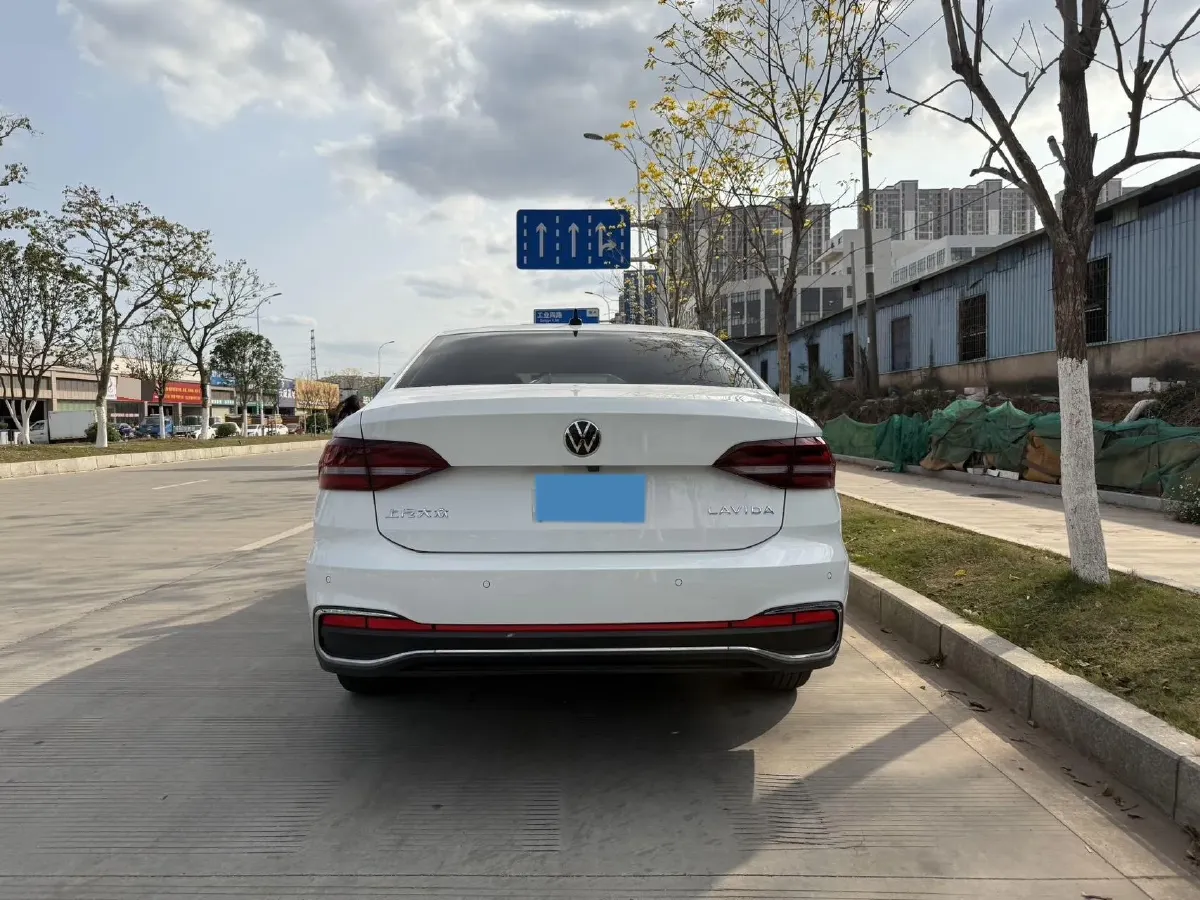 2024 Volkswagen Lavida 1.5L 110HP L4 6AT,autocango,china used car exporter,china ev exporter,chinese used car exporter,chinese used ev exporter