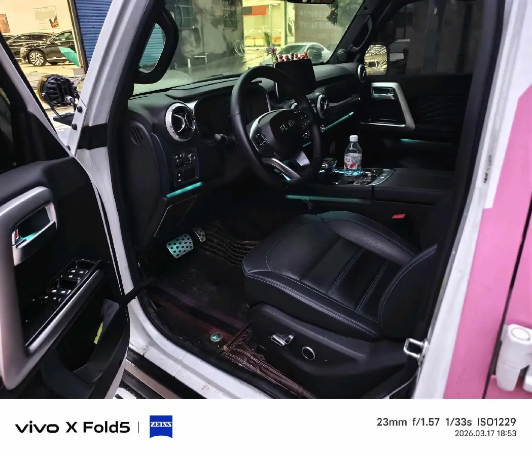 2024 Beijing BJ40 2.0T 224HP L4 8AT,autocango,china used car exporter,china ev exporter,chinese used car exporter,chinese used ev exporter