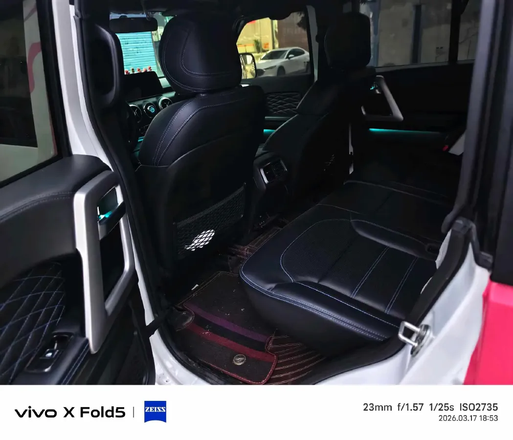 2024 Beijing BJ40 2.0T 224HP L4 8AT,autocango,china used car exporter,china ev exporter,chinese used car exporter,chinese used ev exporter