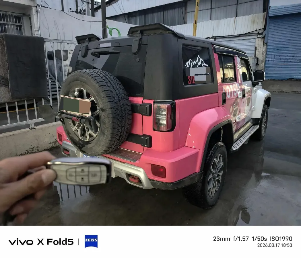 2024 Beijing BJ40 2.0T 224HP L4 8AT,autocango,china used car exporter,china ev exporter,chinese used car exporter,chinese used ev exporter