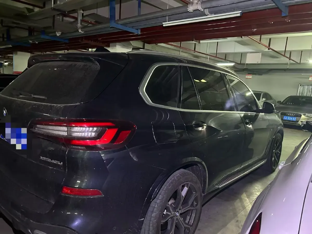 2022 BMW X5 3.0T 333HP L6 8AT,autocango,china used car exporter,china ev exporter,chinese used car exporter,chinese used ev exporter