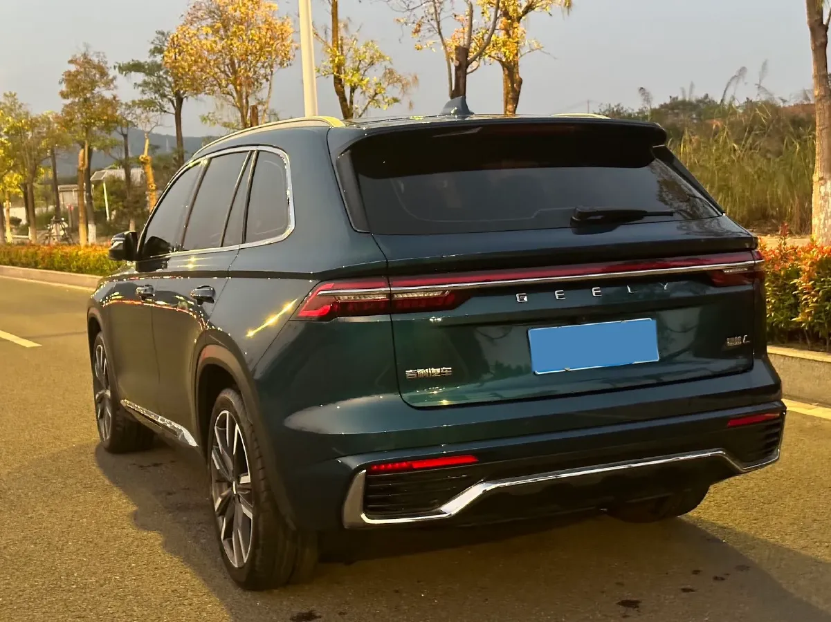 2021 Geely Monjaro 2.0T 218HP L4 7DCT,autocango,china used car exporter,china ev exporter,chinese used car exporter,chinese used ev exporter