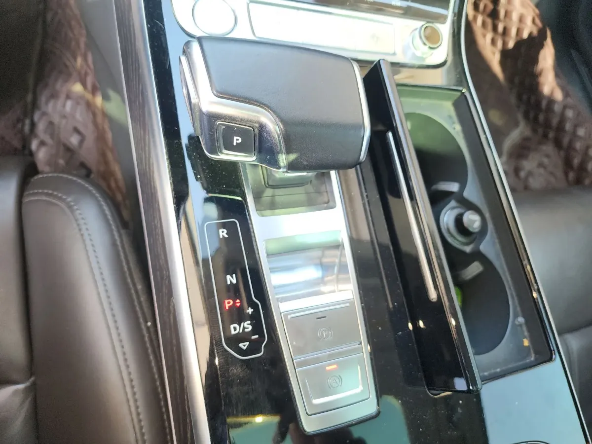 2019 Audi A8 3.0T 286HP V6 8AT,autocango,china used car exporter,china ev exporter,chinese used car exporter,chinese used ev exporter