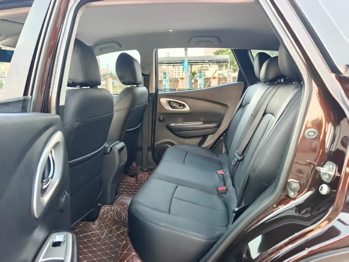 2017 Renault Kadjar 2.0L 150HP L4 CVT,autocango,china used car exporter,china ev exporter,chinese used car exporter,chinese used ev exporter