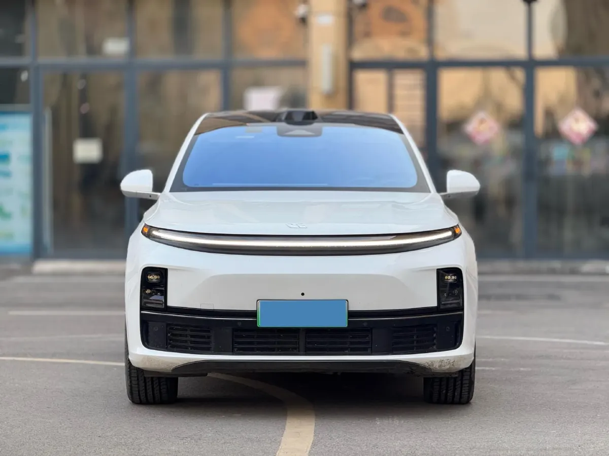 2024 Li L7 Range Extended 154HP REEV 42.8KWH,autocango,china used car exporter,china ev exporter,chinese used car exporter,chinese used ev exporter