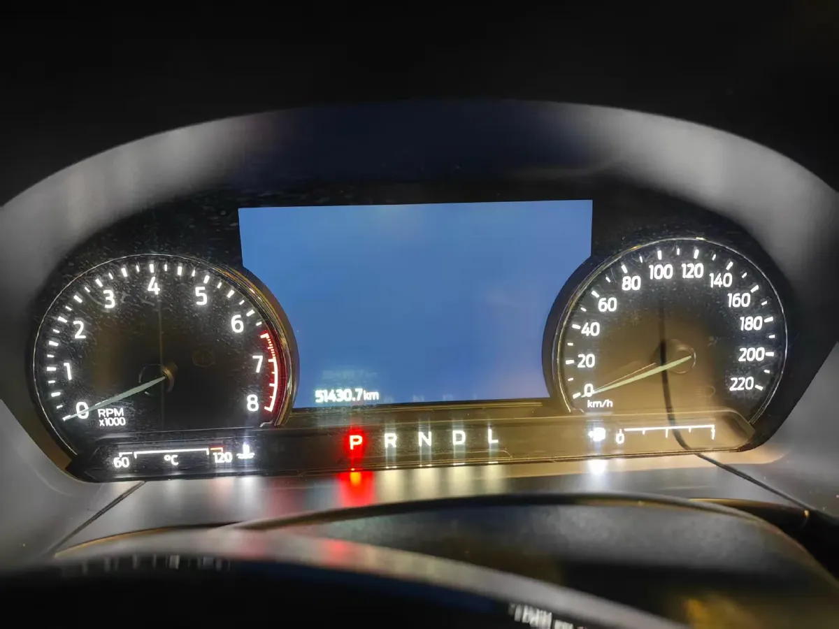 2020 Ford Escape 2.0T 248HP L4 8AT,autocango,china used car exporter,china ev exporter,chinese used car exporter,chinese used ev exporter