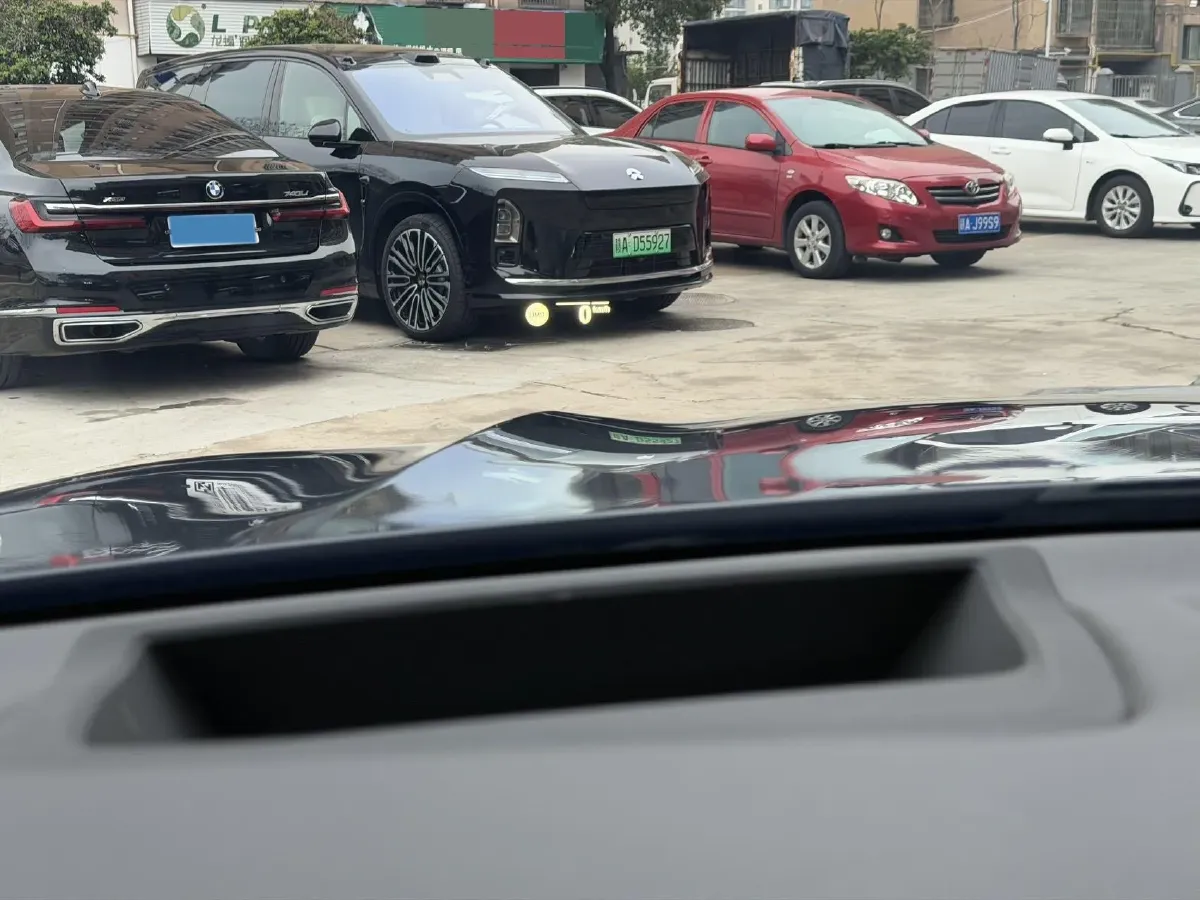 2020 BMW X5 3.0T 340HP L6 8AT,autocango,china used car exporter,china ev exporter,chinese used car exporter,chinese used ev exporter