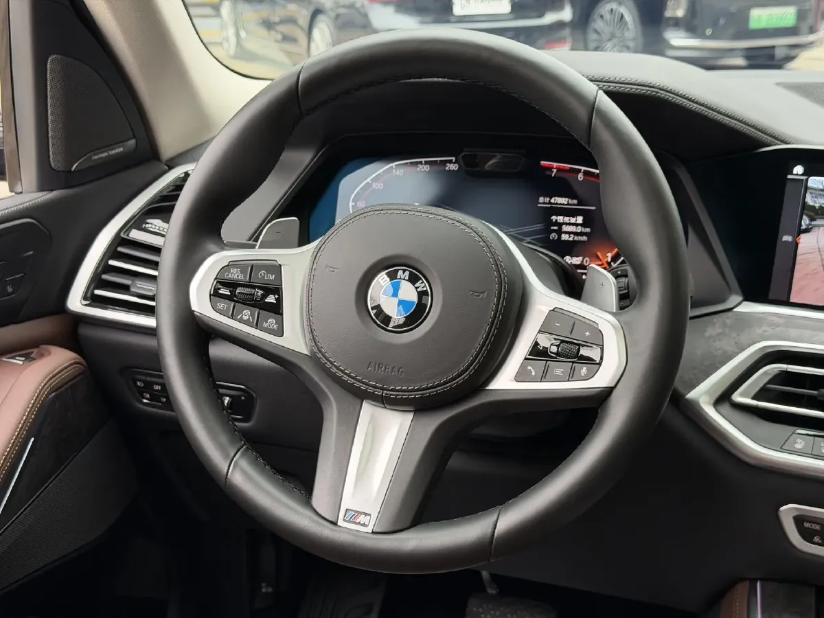 2020 BMW X5 3.0T 340HP L6 8AT,autocango,china used car exporter,china ev exporter,chinese used car exporter,chinese used ev exporter