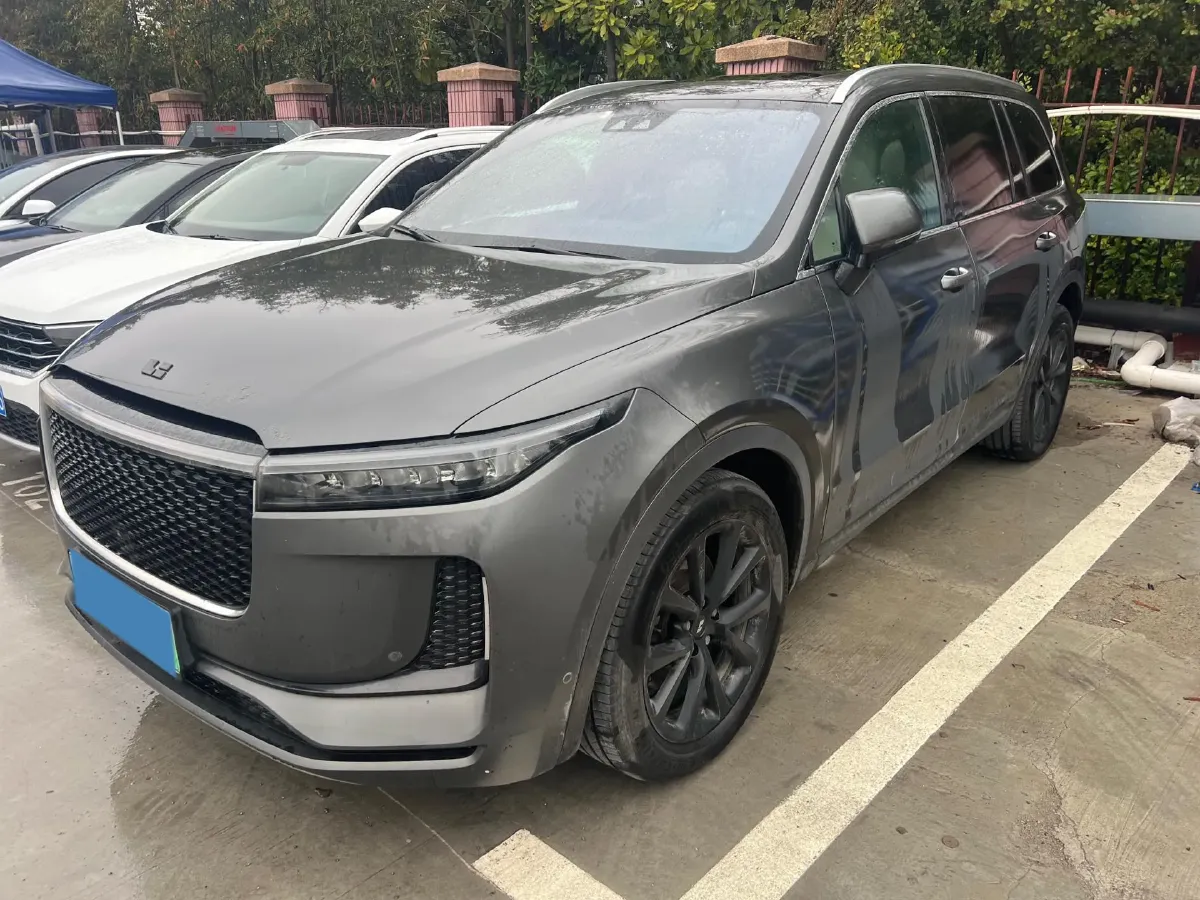 2020 Li ONE Range Extended 131HP REEV 40.5KWH,autocango,china used car exporter,china ev exporter,chinese used car exporter,chinese used ev exporter