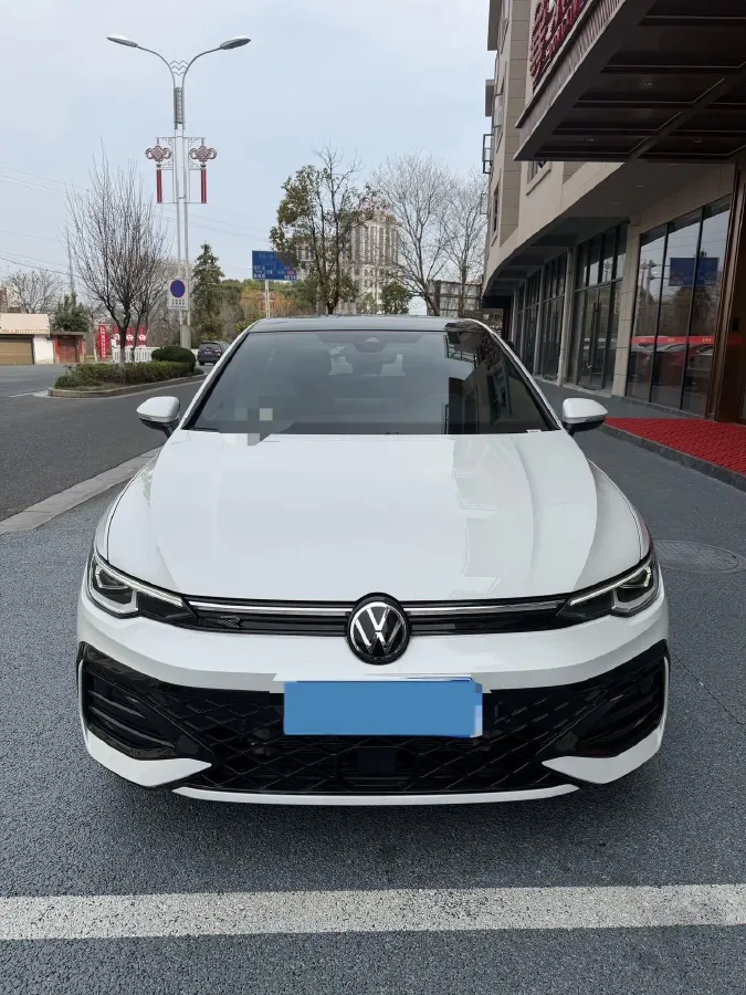 2025 Volkswagen Golf 1.5T 160HP L4 7DCT,autocango,china used car exporter,china ev exporter,chinese used car exporter,chinese used ev exporter