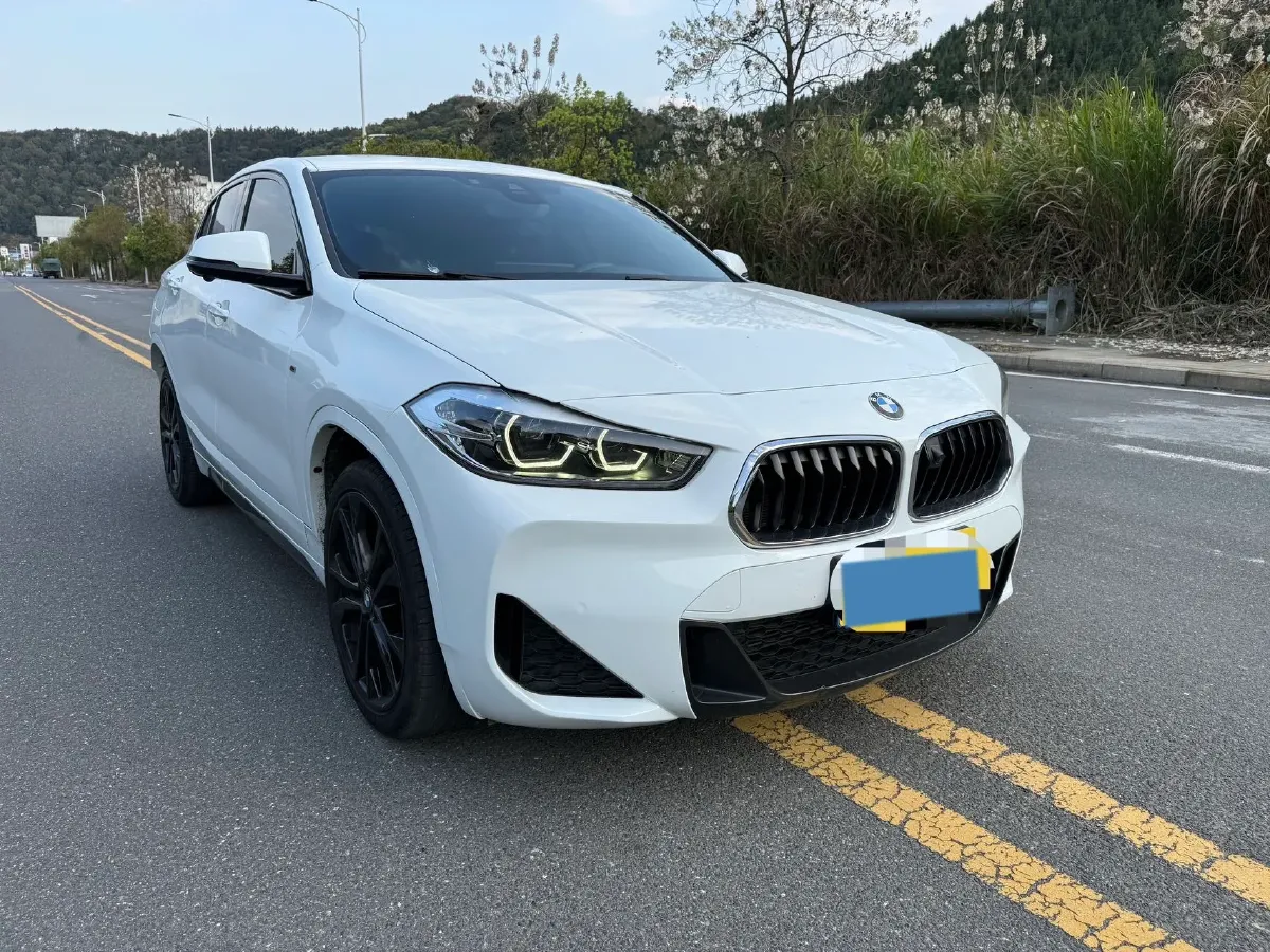 2020 BMW X2 2.0T 192HP L4 7DCT,autocango,china used car exporter,china ev exporter,chinese used car exporter,chinese used ev exporter