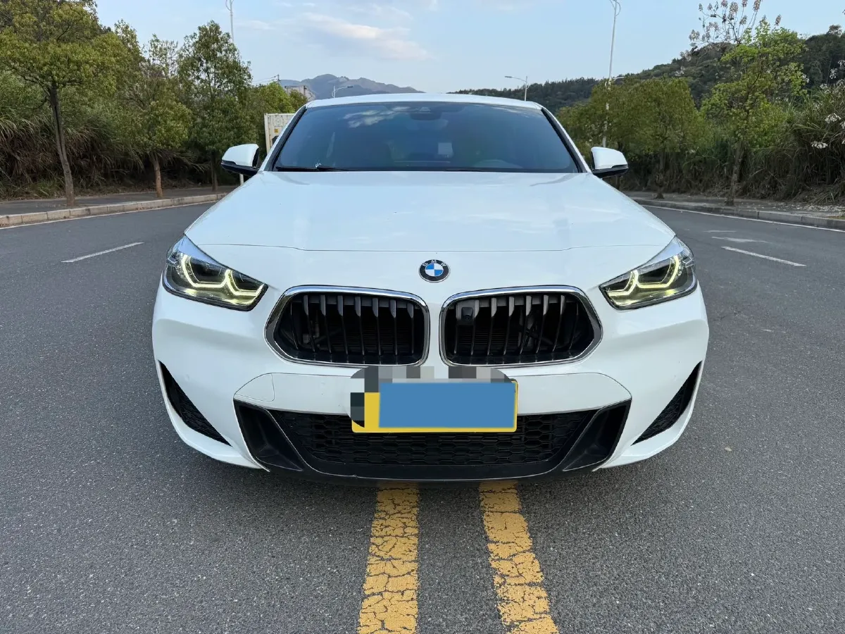 2020 BMW X2 2.0T 192HP L4 7DCT,autocango,china used car exporter,china ev exporter,chinese used car exporter,chinese used ev exporter