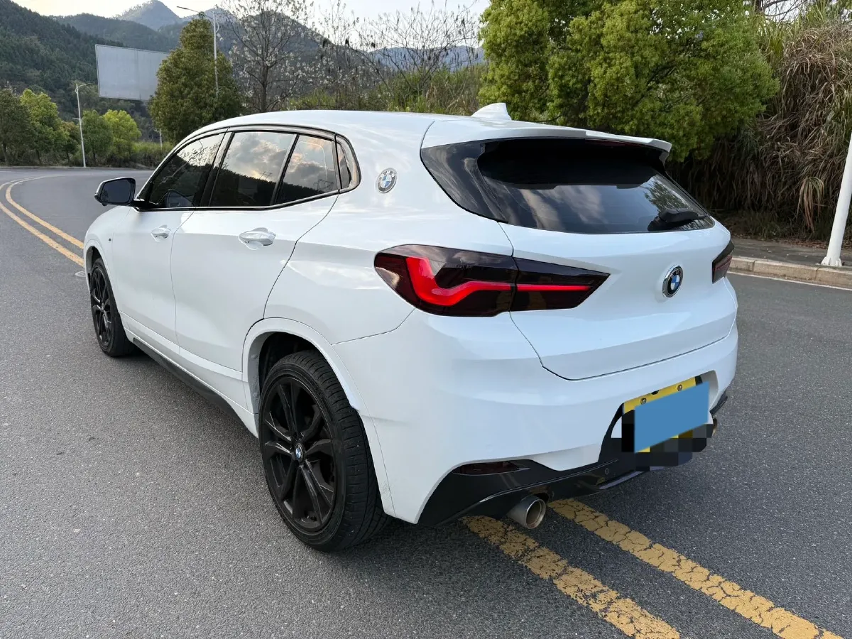 2020 BMW X2 2.0T 192HP L4 7DCT,autocango,china used car exporter,china ev exporter,chinese used car exporter,chinese used ev exporter
