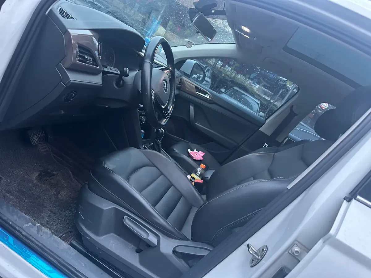 2020 Volkswagen Tharu 2.0T 186HP L4 7DCT,autocango,china used car exporter,china ev exporter,chinese used car exporter,chinese used ev exporter