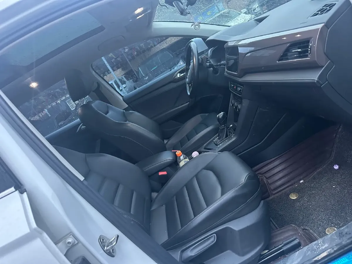 2020 Volkswagen Tharu 2.0T 186HP L4 7DCT,autocango,china used car exporter,china ev exporter,chinese used car exporter,chinese used ev exporter