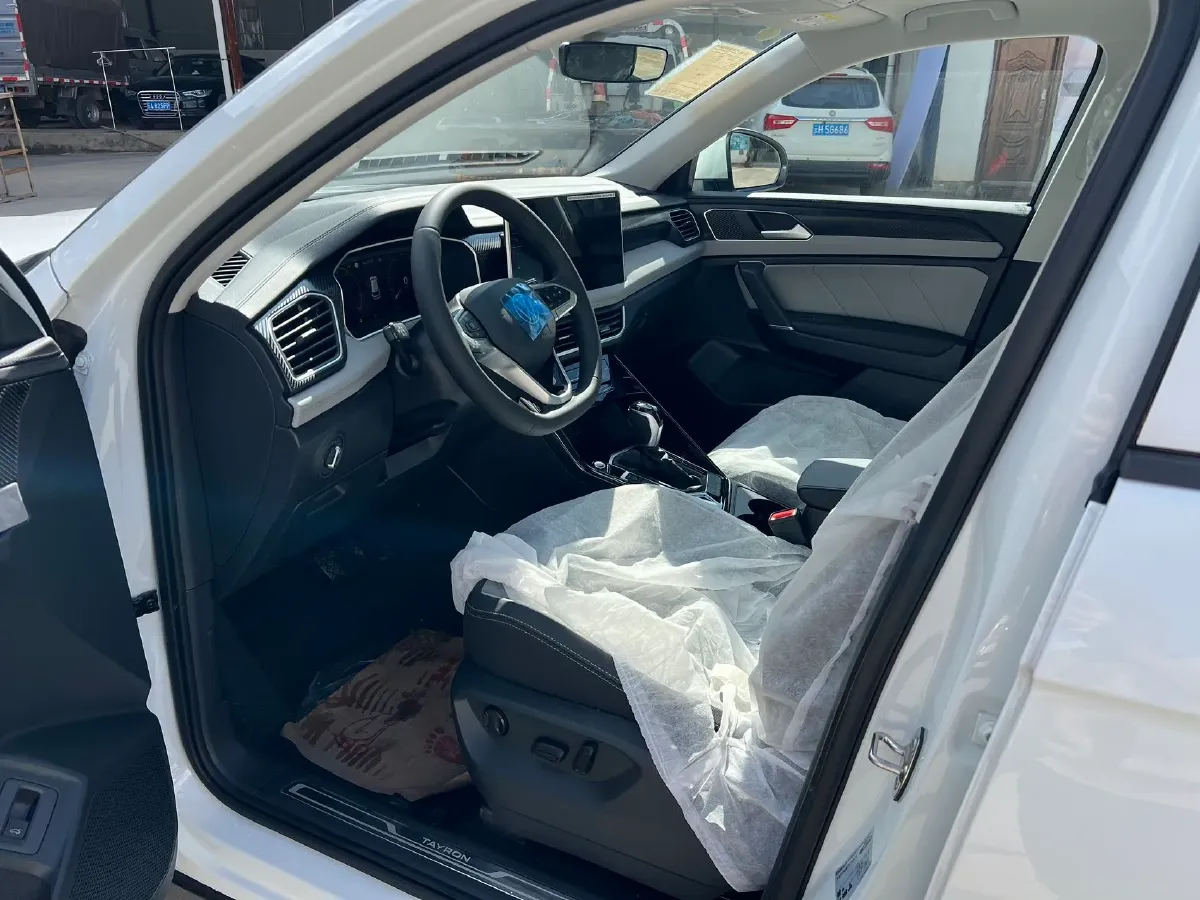 2023 Volkswagen Tayron 1.5T 160HP L4 7DCT,autocango,china used car exporter,china ev exporter,chinese used car exporter,chinese used ev exporter