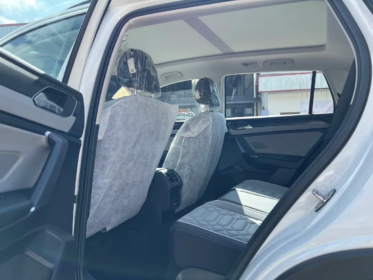 2023 Volkswagen Tayron 1.5T 160HP L4 7DCT,autocango,china used car exporter,china ev exporter,chinese used car exporter,chinese used ev exporter