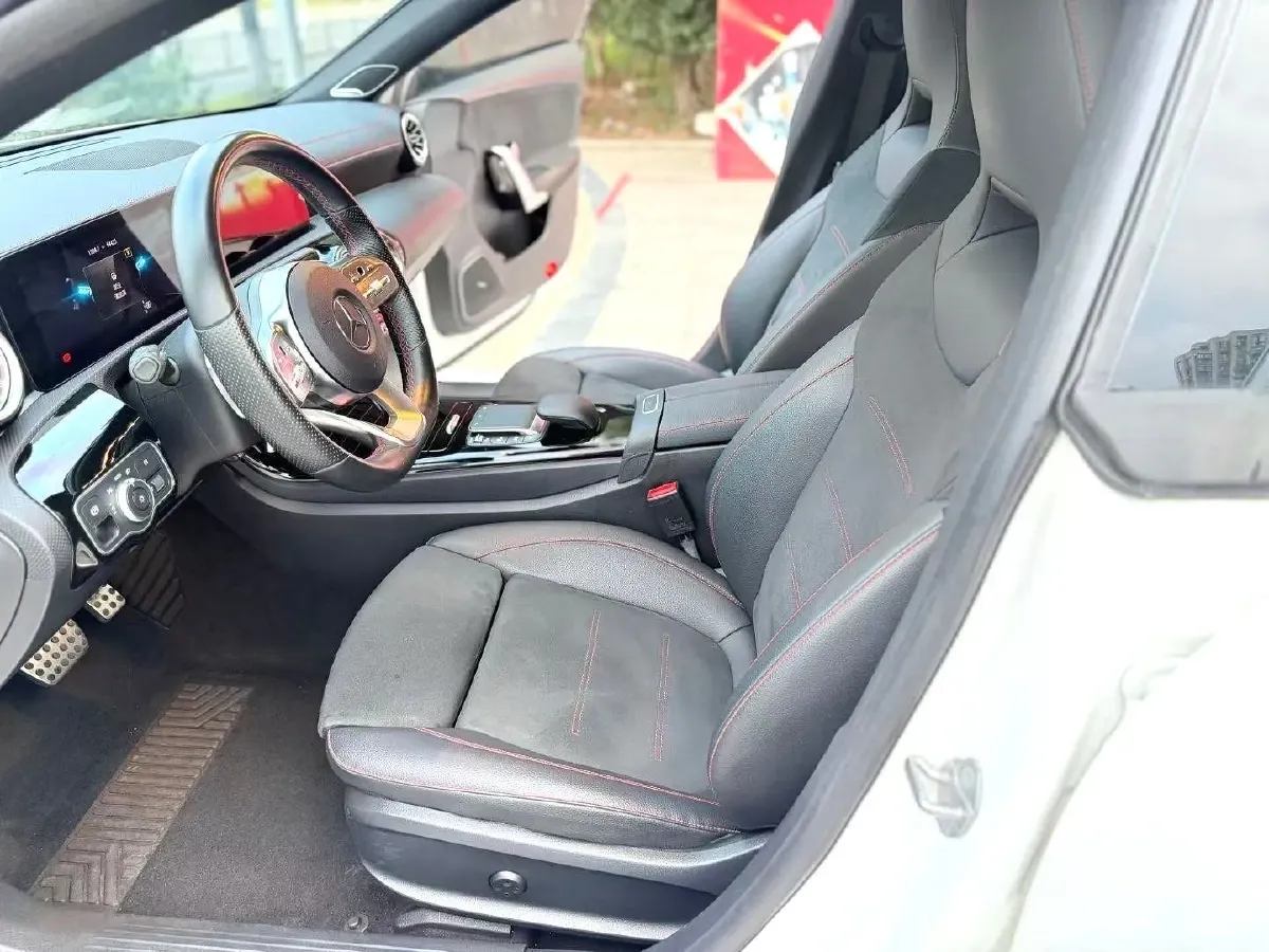 2020 Mercedes-Benz CLA Class 1.3T 163HP L4 7DCT,autocango,china used car exporter,china ev exporter,chinese used car exporter,chinese used ev exporter