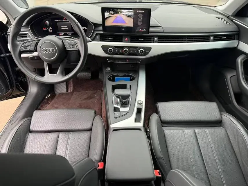 2020 Audi A4L 2.0T 190HP L4 7DCT,autocango,china used car exporter,china ev exporter,chinese used car exporter,chinese used ev exporter