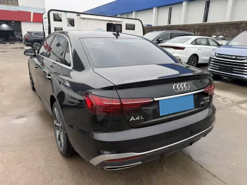 2020 Audi A4L 2.0T 190HP L4 7DCT,autocango,china used car exporter,china ev exporter,chinese used car exporter,chinese used ev exporter