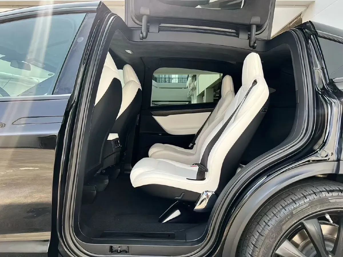 2019 Tesla Model X BEV 100KWH,autocango,china used car exporter,china ev exporter,chinese used car exporter,chinese used ev exporter