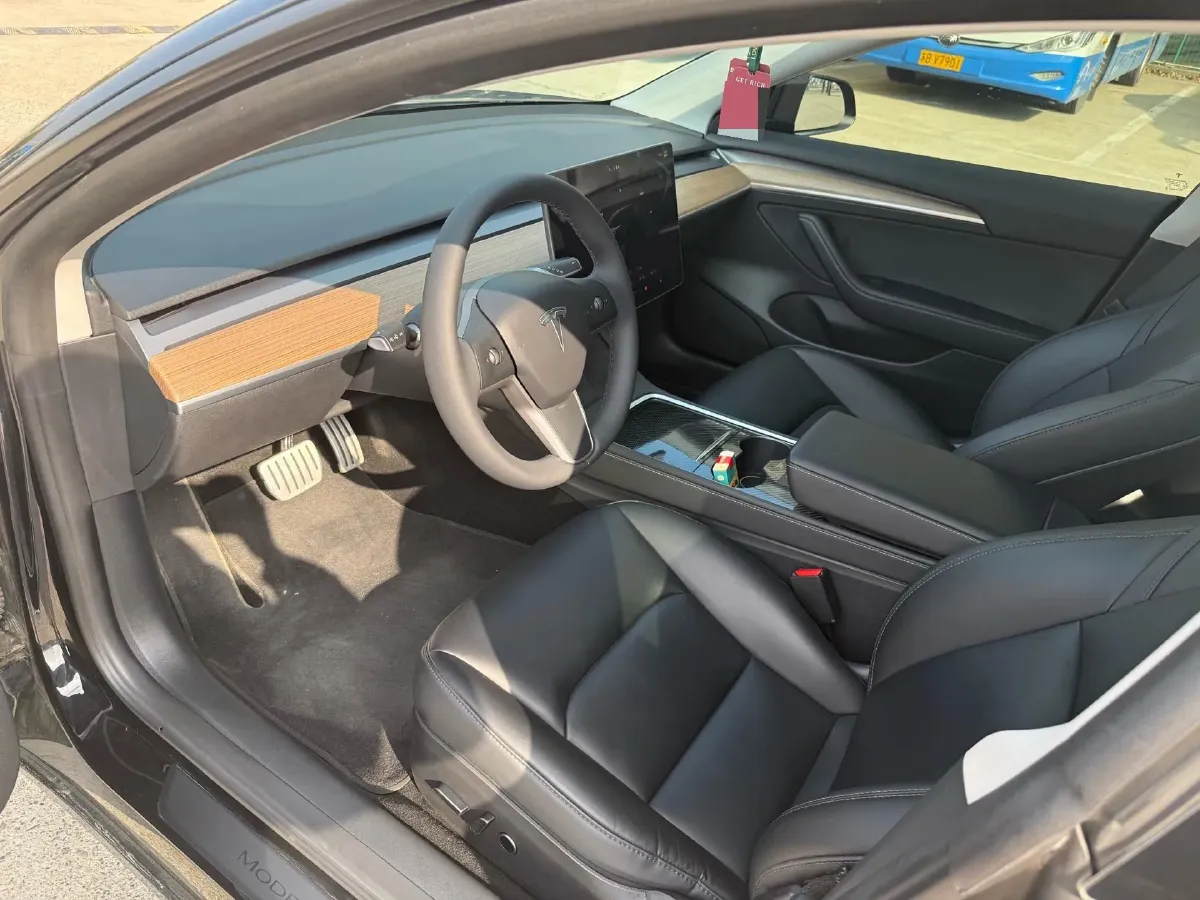 2022 Chevrolet Blazer 2.0T 237HP L4 9AT,autocango,china used car exporter,china ev exporter,chinese used car exporter,chinese used ev exporter