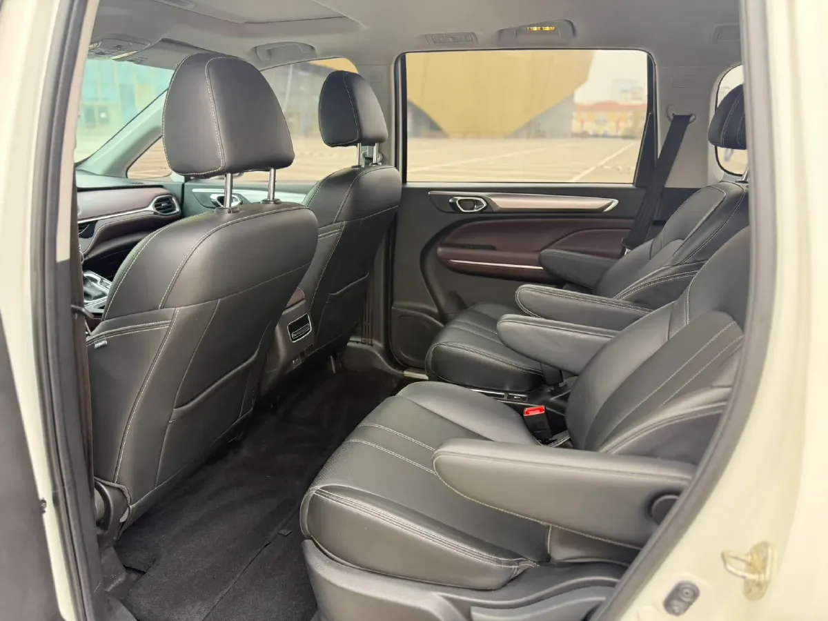 2021 GAC Trumpchi M6 1.5T 169HP L4 7DCT,autocango,china used car exporter,china ev exporter,chinese used car exporter,chinese used ev exporter