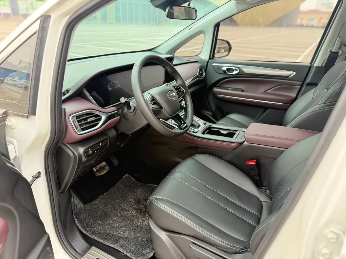 2021 GAC Trumpchi M6 1.5T 169HP L4 7DCT,autocango,china used car exporter,china ev exporter,chinese used car exporter,chinese used ev exporter