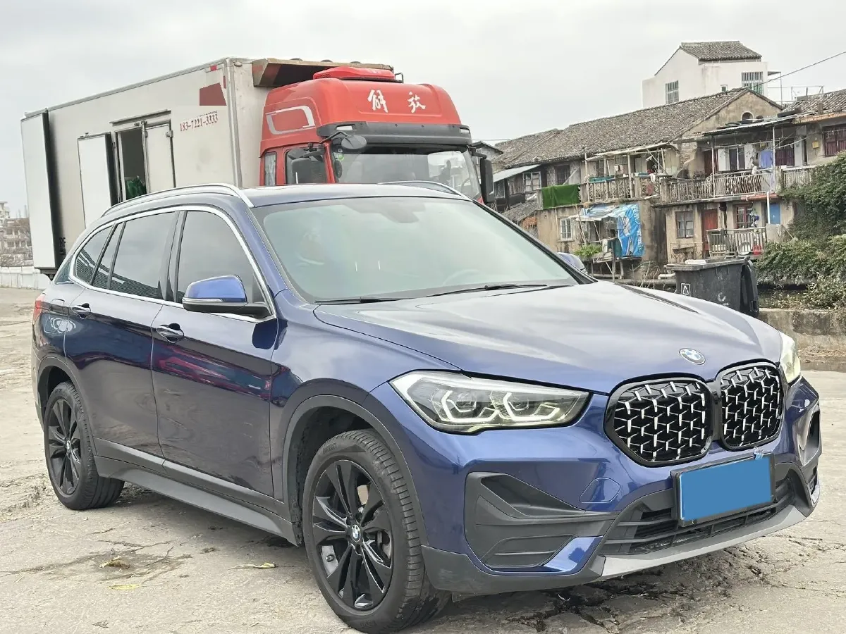 2020 BMW X1 1.5T 140HP L3 7DCT,autocango,china used car exporter,china ev exporter,chinese used car exporter,chinese used ev exporter