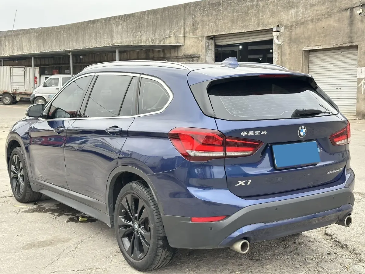2020 BMW X1 1.5T 140HP L3 7DCT,autocango,china used car exporter,china ev exporter,chinese used car exporter,chinese used ev exporter