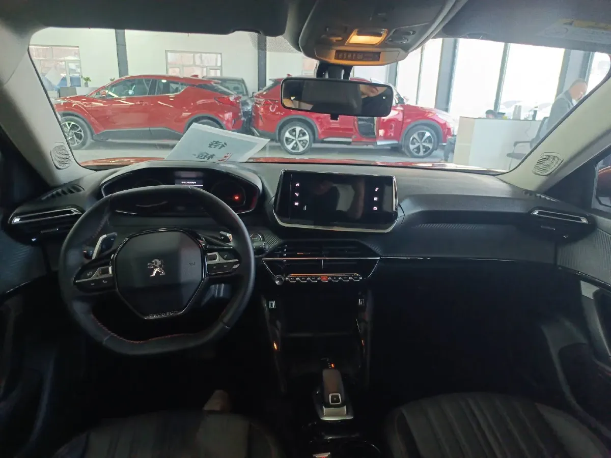 2022 Peugeot 2008 1.2T 136HP L3 6DCT,autocango,china used car exporter,china ev exporter,chinese used car exporter,chinese used ev exporter