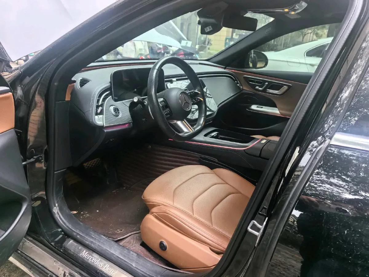 2024 Mercedes-Benz E Class 2.0T 258HP L4 9AT,autocango,china used car exporter,china ev exporter,chinese used car exporter,chinese used ev exporter