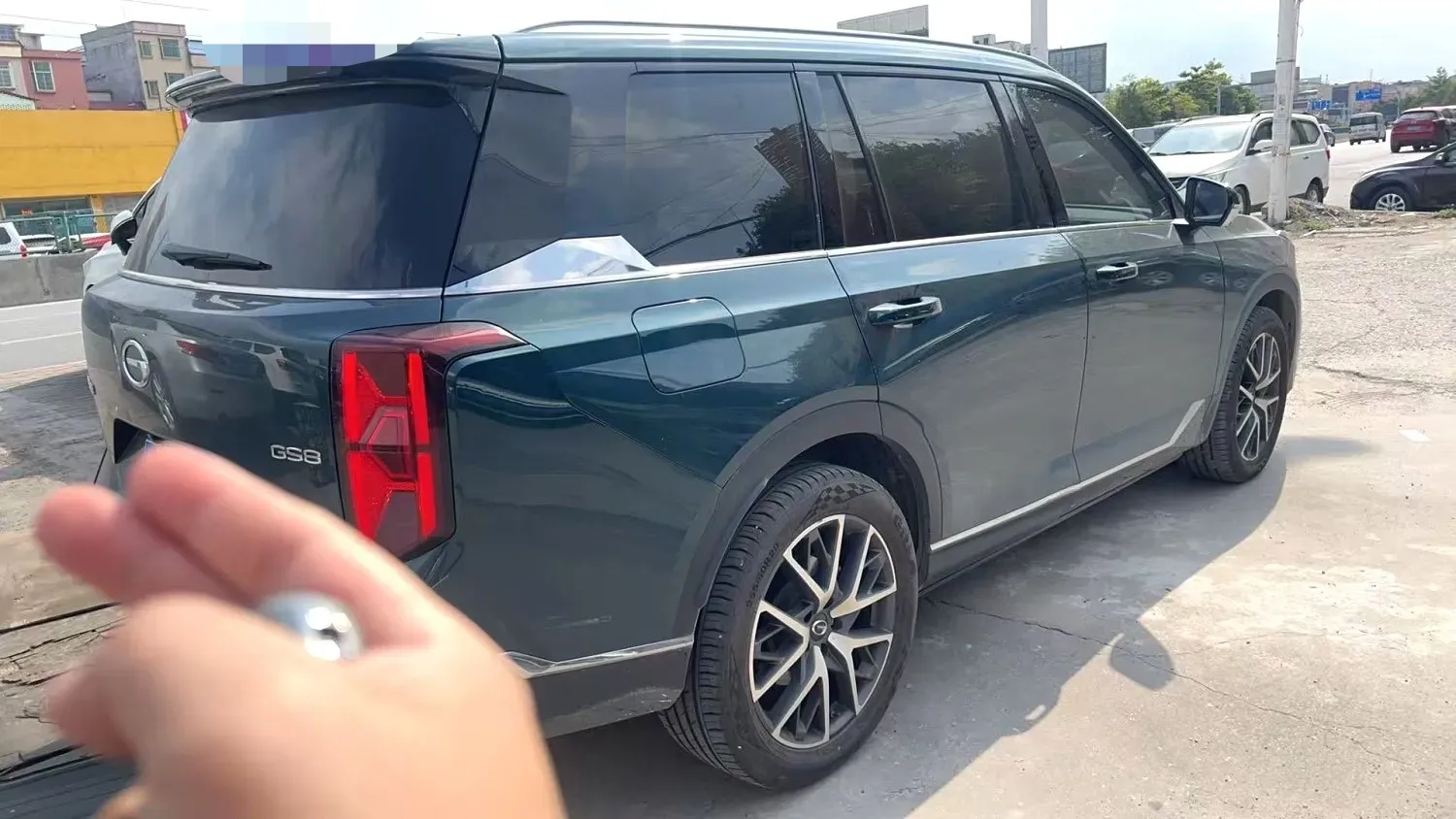 2022 GAC Trumpchi GS8 2.0T 252HP L4 8AT,autocango,china used car exporter,china ev exporter,chinese used car exporter,chinese used ev exporter