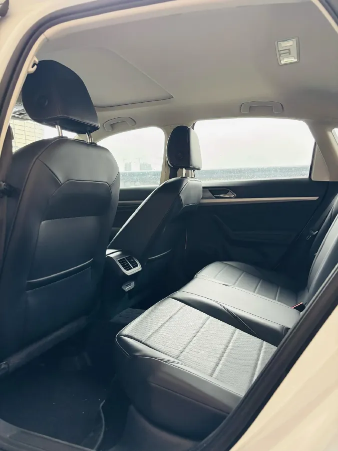 2019 Volkswagen Lavida 1.5L 113HP L4 6AT,autocango,china used car exporter,china ev exporter,chinese used car exporter,chinese used ev exporter