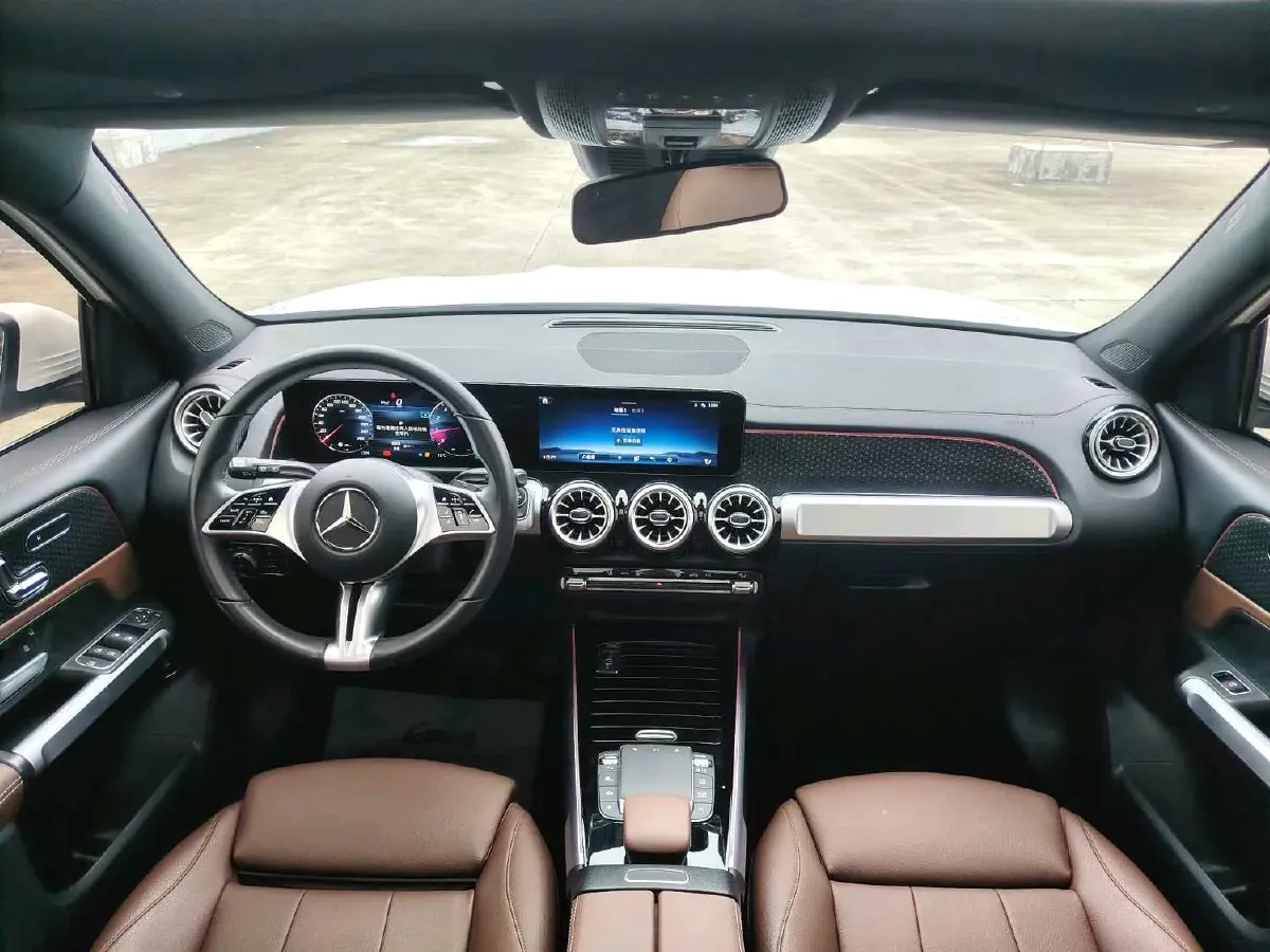 2024 Mercedes-Benz GLB Class 2.0T 190HP L4 8DCT,autocango,china used car exporter,china ev exporter,chinese used car exporter,chinese used ev exporter