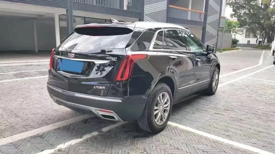 2021 Cadillac XT5 2.0T 237HP L4 9AT,autocango,china used car exporter,china ev exporter,chinese used car exporter,chinese used ev exporter
