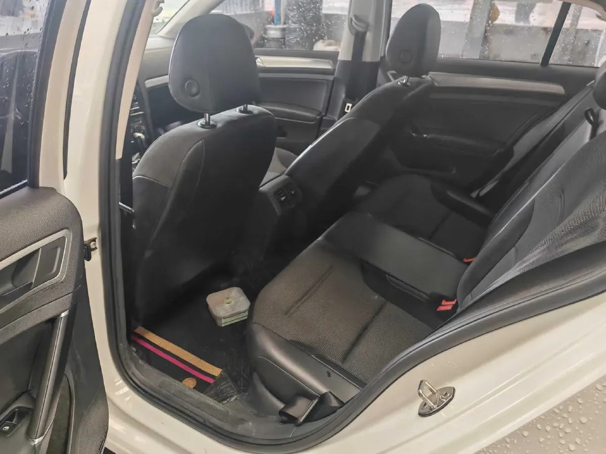 2018 Volkswagen Golf 1.4T 131HP L4 7DCT,autocango,china used car exporter,china ev exporter,chinese used car exporter,chinese used ev exporter