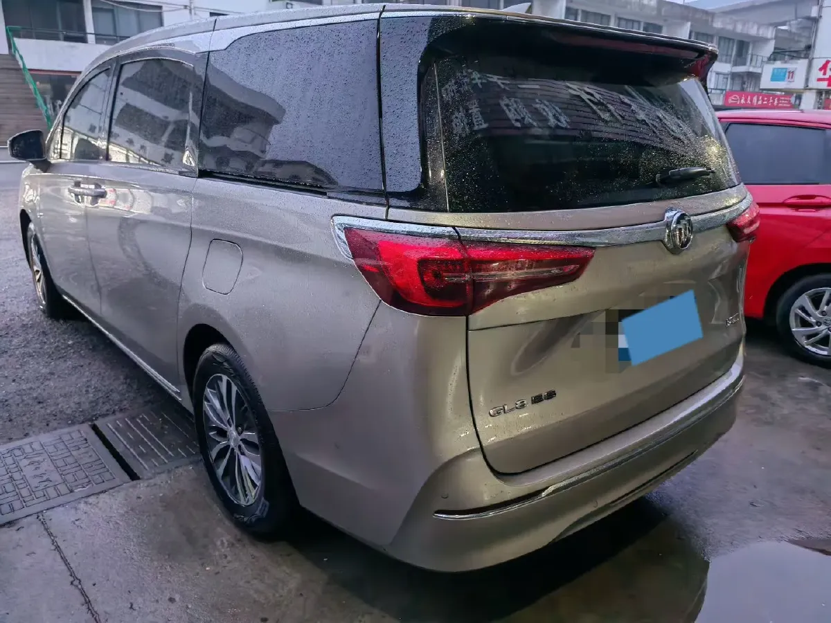 2023 Buick GL8 2.0T 237HP L4 9AT,autocango,china used car exporter,china ev exporter,chinese used car exporter,chinese used ev exporter