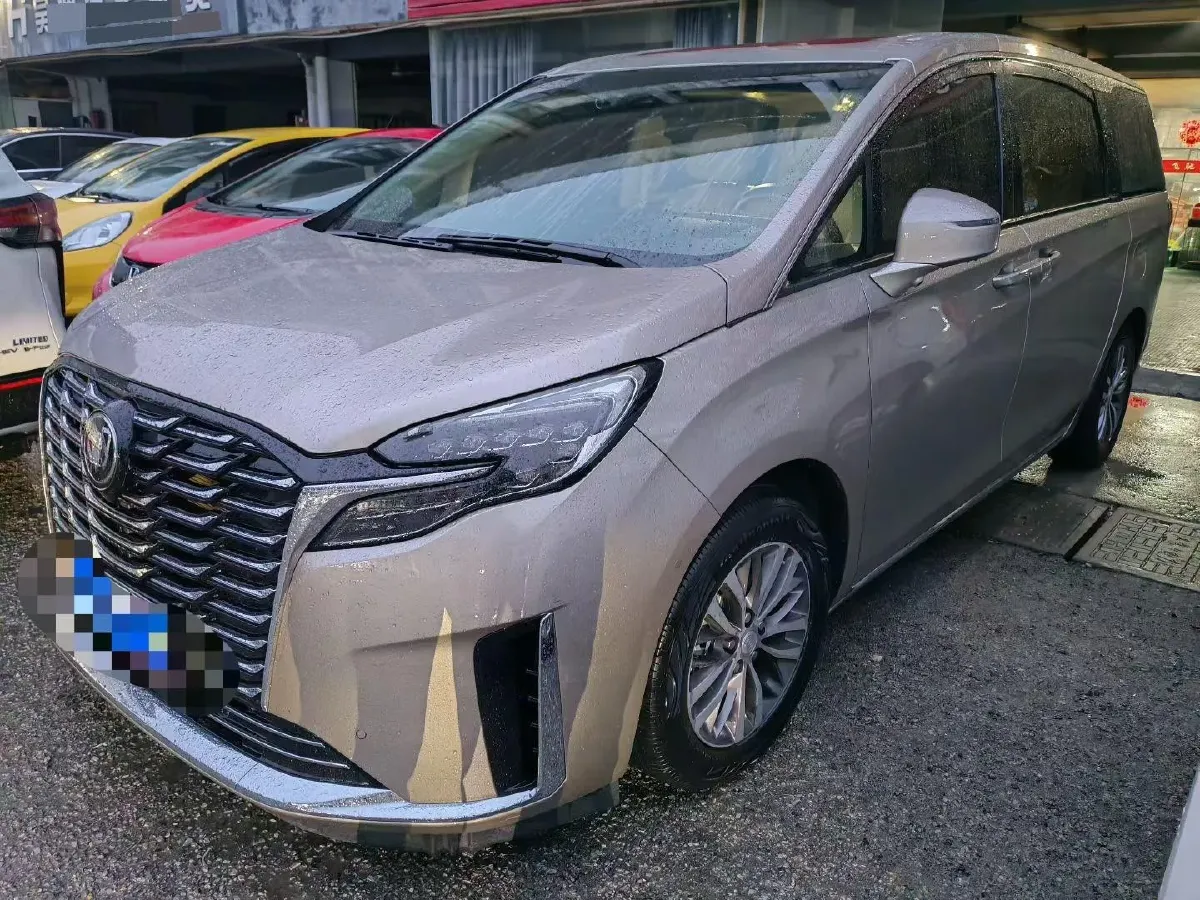 2023 Buick GL8 2.0T 237HP L4 9AT,autocango,china used car exporter,china ev exporter,chinese used car exporter,chinese used ev exporter