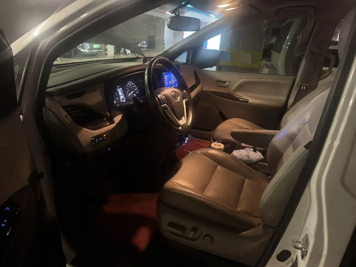 2019 Toyota Avalon 2.0L 178HP L4 CVT,autocango,china used car exporter,china ev exporter,chinese used car exporter,chinese used ev exporter