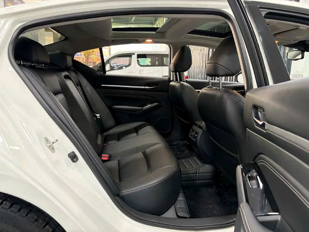 2021 Nissan Teana 2.0T 243HP L4 CVT,autocango,china used car exporter,china ev exporter,chinese used car exporter,chinese used ev exporter