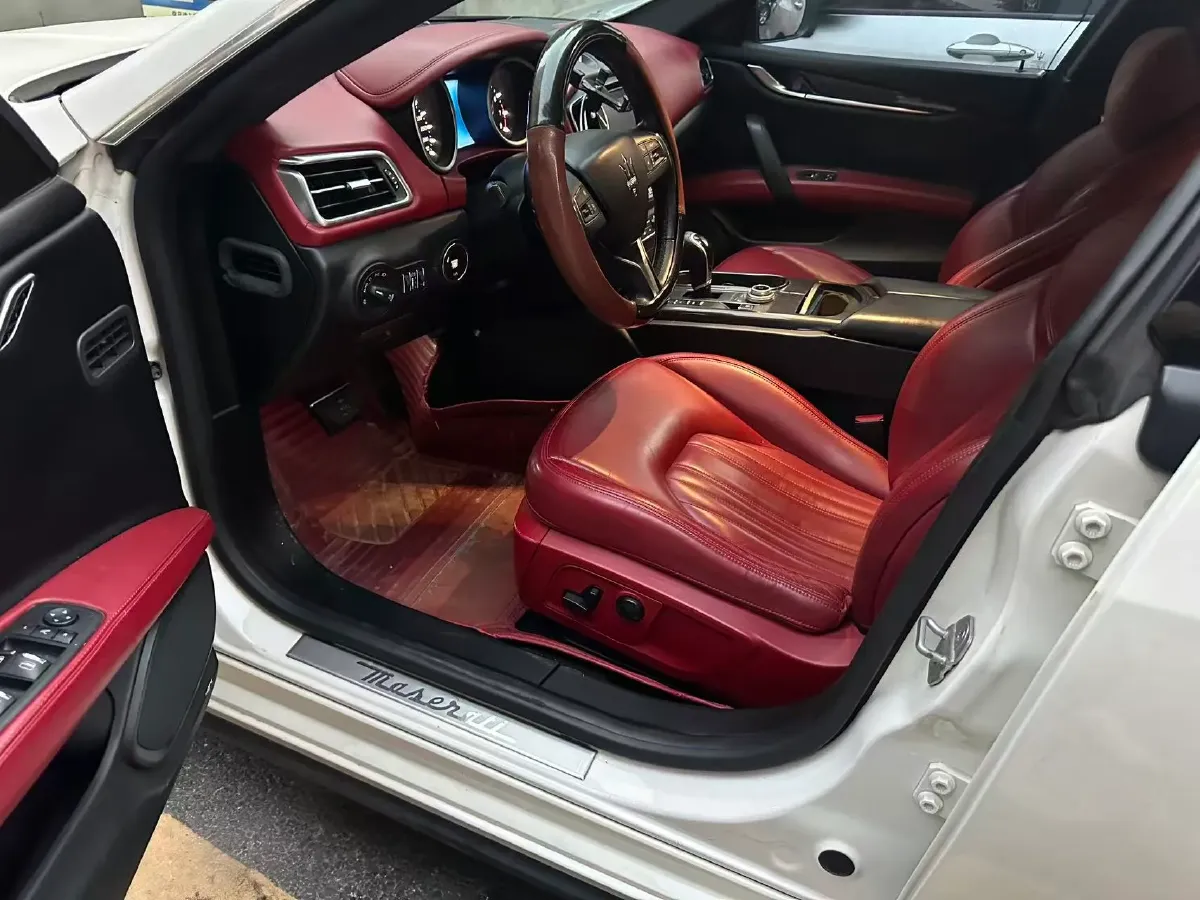 2018 Maserati Ghibli 3.0T 350HP V6 8AT,autocango,china used car exporter,china ev exporter,chinese used car exporter,chinese used ev exporter