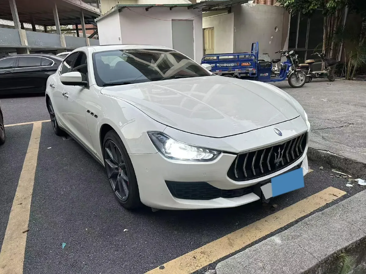 2018 Maserati Ghibli 3.0T 350HP V6 8AT,autocango,china used car exporter,china ev exporter,chinese used car exporter,chinese used ev exporter